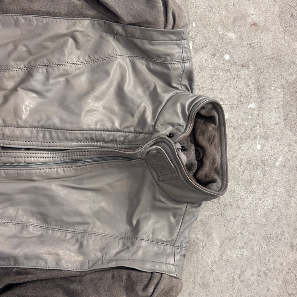 Gray Leather Jacket with Stand-Up Collar and Full-Length Zipper - Picture 7 of 11